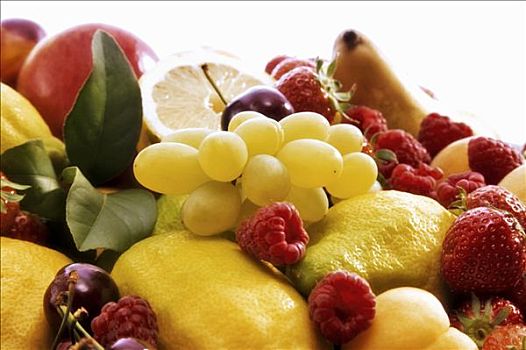 水果静物,葡萄,浆果,柠檬