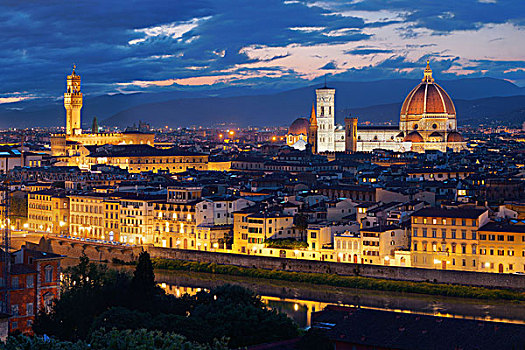 佛罗伦萨大教堂,天际线,夜晚