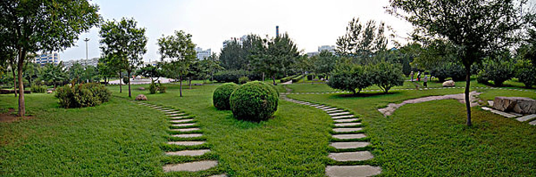 沈阳南塔公园风景图片图片