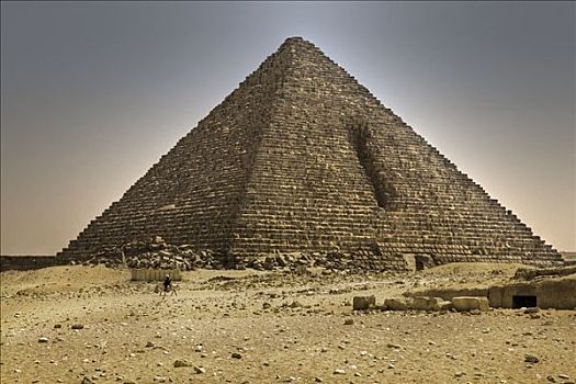 吉萨金字塔,埃及