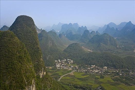 喀斯特地貌,山景,月亮,山,阳朔,桂林,广西,中国