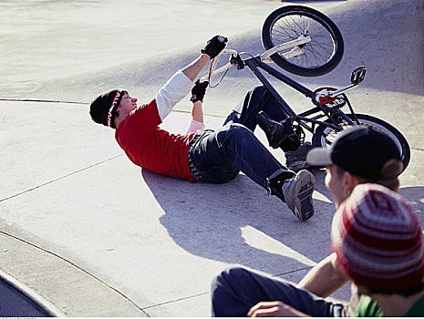 下落,地上,自行车,滑板运动场,多伦多,安大略省,加拿大