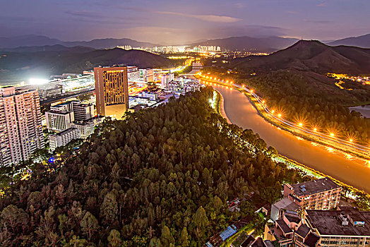 深圳罗湖边界河与香港夜景风光