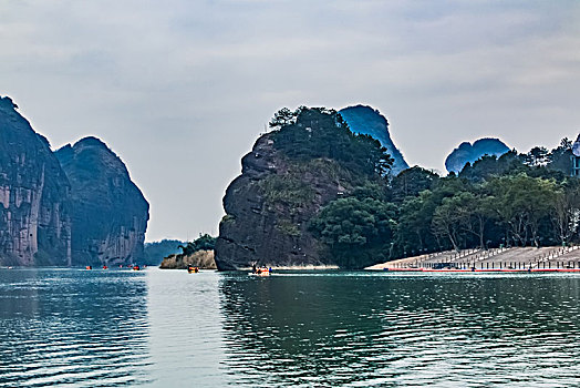 江西省鹰潭市龙虎山泸溪河流域自然景观