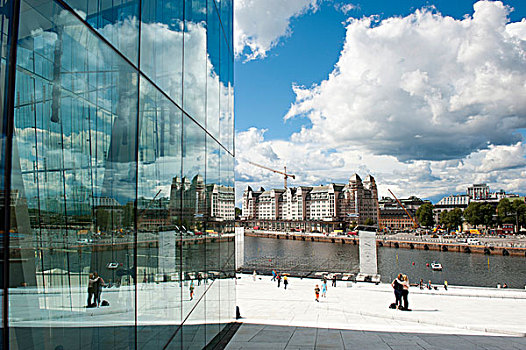 现代建筑,云,反射,玻璃幕墙,歌剧院,新,剧院,奥斯陆,挪威,斯堪的纳维亚,北欧,欧洲