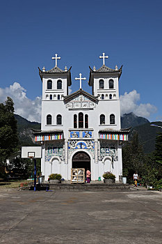 重丁天主教堂