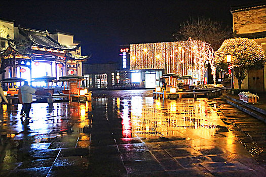 安徽,黄山,屯溪老街,黎阳水街,雪景,春节,灯光,夜景,古民居,博物馆,牌楼,戏楼