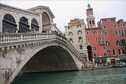 人群,桥,里亚尔托桥,大运河,威尼斯,意大利
