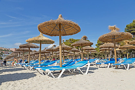 海滩,折叠躺椅,伞,马略卡岛,西班牙,欧洲