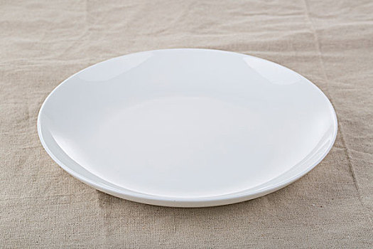 白色的盘子