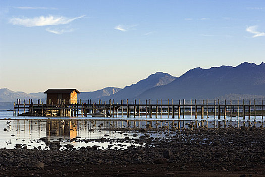 码头,太浩湖,日落,加利福尼亚,美国