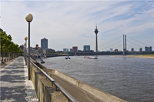 莱茵河,散步场所