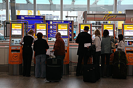 德国,法兰克福,国际机场,航站楼,旅行者,登机证,自动售货机