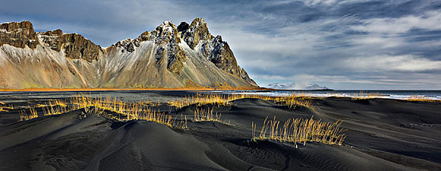 黑沙,东方,冰岛