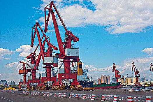 秦皇岛,港口,码头,运输,轮船,港池,门机,机械,设备,起重机