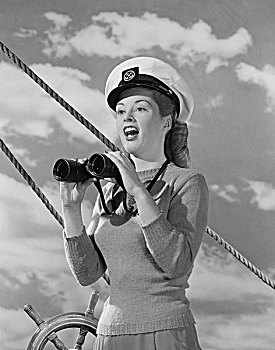 女性,水手,拿着,双筒望远镜,舵