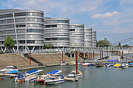 五个,船,办公室,建筑,第一,悬挂,桥,世界,内港,杜伊斯堡,北莱茵威斯特伐利亚,德国,欧洲
