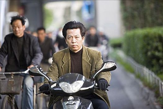 中年,男人,骑,摩托车,上海,中国