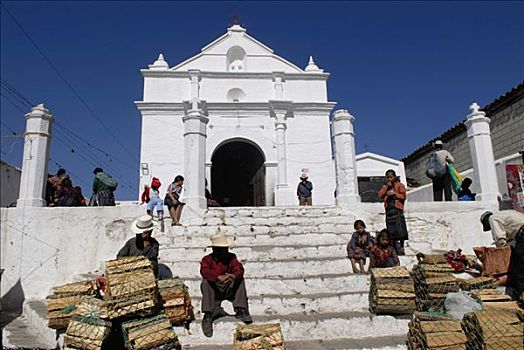 危地马拉,齐齐卡斯提南哥,教堂