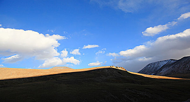 新疆天山