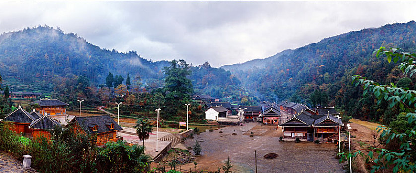 石阡县坪山乡尧上仡佬族村