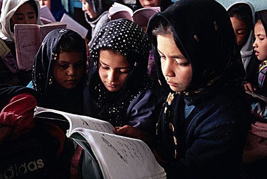 坐,留白,拥挤,教室,孩子,读,课本,学校,居民区,喀布尔,局部,网络,工作