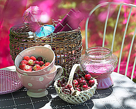 夏季水果,花园桌