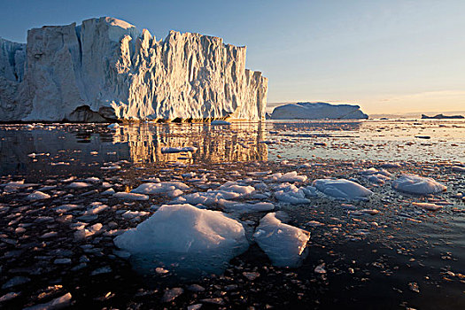 格陵兰,伊路利萨特,子夜太阳,巨大,冰山,雅各布港冰川,漂浮,嘴,迪斯科湾,夏天,晚间