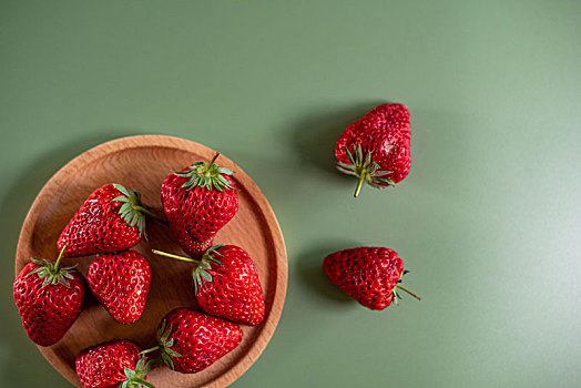 草莓静物摄影·