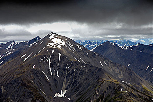 顶峰,风暴,云,克卢恩,山峦,克卢恩国家公园,育空地区,加拿大