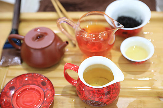 茶具和茶壶