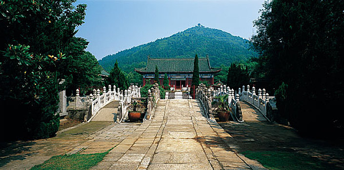湖北昭王墓景观