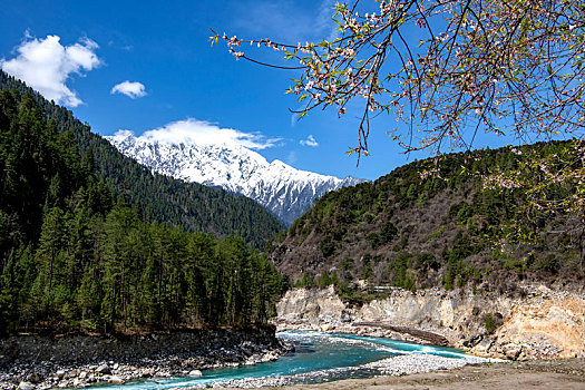 高山峡谷