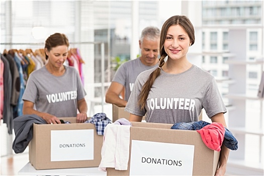 微笑,女性,志愿者,捐赠,盒子