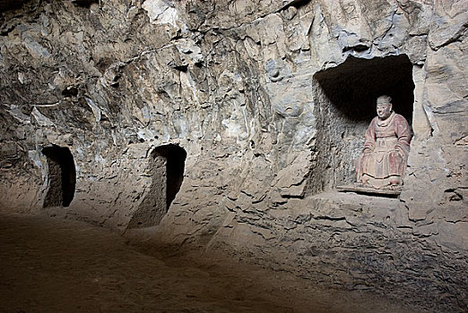 正果寺弥陀殿后泉神