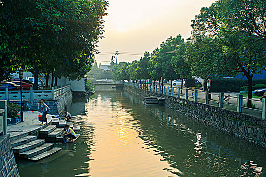 村庄,老房子,小河