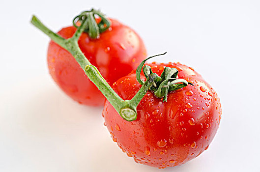 两个,西红柿,小水滴