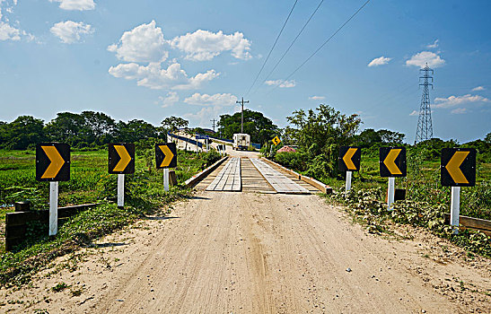 露营车,驾驶,上方,桥,土路,鲣,南马托格罗索州,巴西,南美