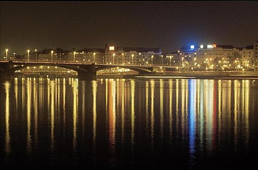 桥,夜晚,光亮,反射,多瑙河,布达佩斯,匈牙利,欧洲,欧盟新成员