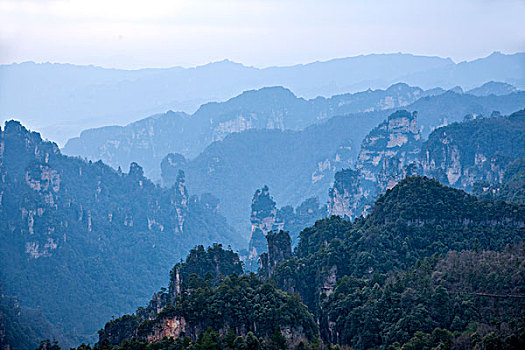 湖南张家界国家森林公园大观台群山