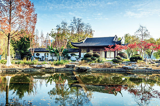 湖畔古建筑景观,南京市莫愁湖公园