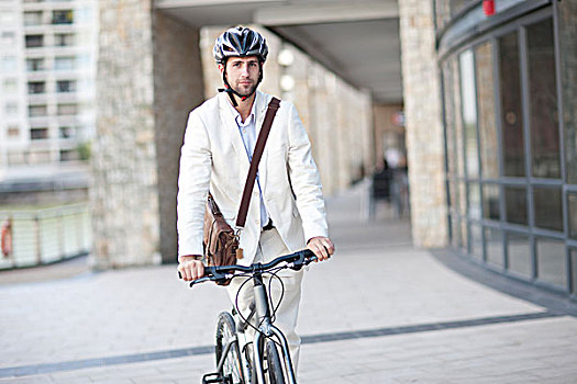男青年,自行车,戴着,头盔
