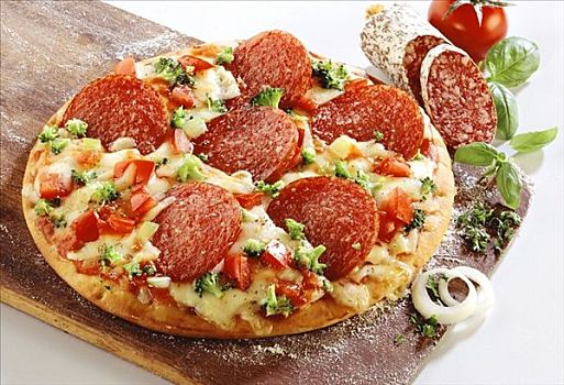 比萨饼,意大利腊肠
