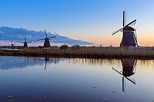 风车,黎明,小孩堤防风车村,荷兰南部,荷兰
