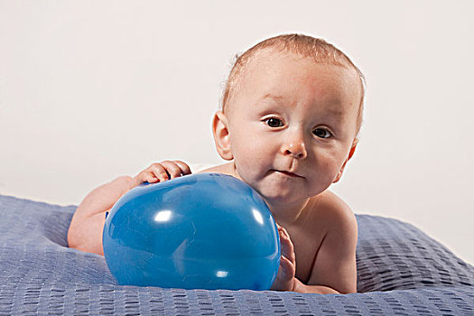男婴,8个月,气球