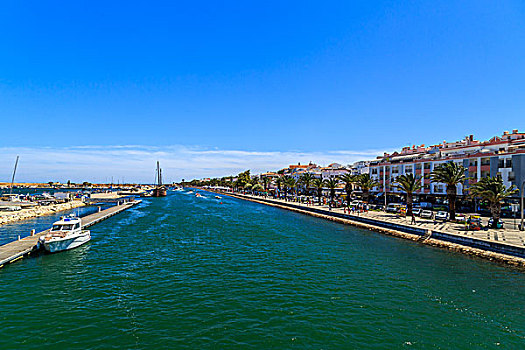 葡萄牙南部拉哥斯海港风景