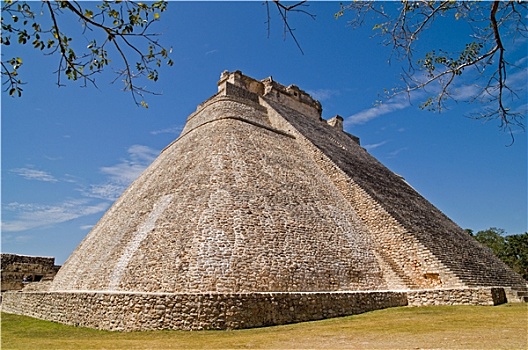 巫师金字塔,乌斯马尔,墨西哥