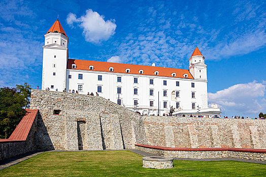 斯洛伐克布拉迪拉发城堡