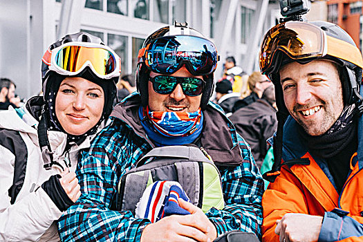 三个人,美女,两个男人,滑雪装备,排列,假日