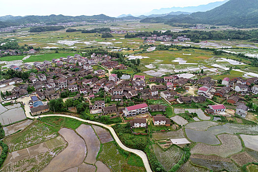 江西金溪,美丽乡村春意浓